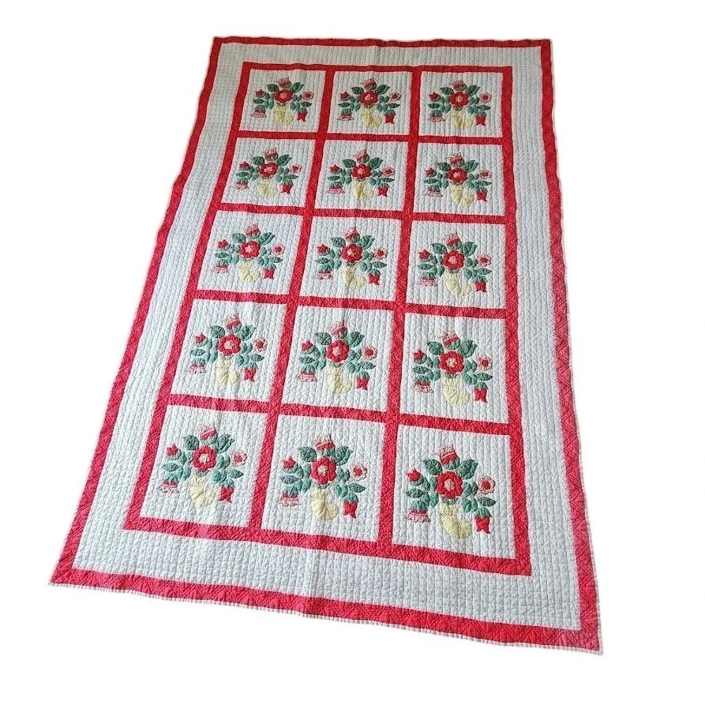 1940s HANDMADE Floral Basket Appliqué‎ Quilt Red Sashing Americana 98x65